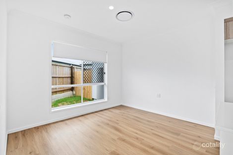 Property photo of 3 Alexander Place Gleneagle QLD 4285