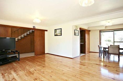 Property photo of 32 Gibson Place Chifley NSW 2036