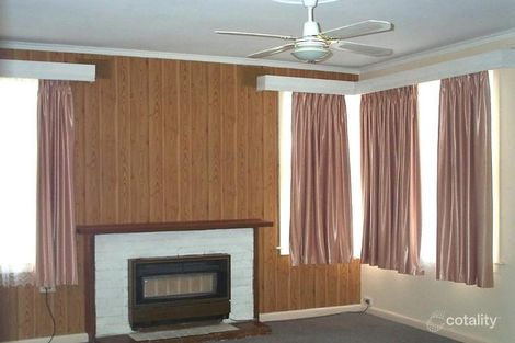 Property photo of 40 Primrose Street Wendouree VIC 3355