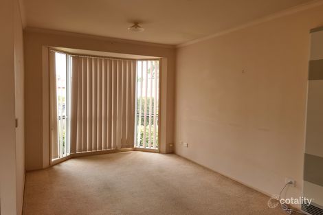 Property photo of 4 Brayford Nook Craigieburn VIC 3064