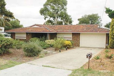 3 Mandfield Way, Parmelia, WA 6167