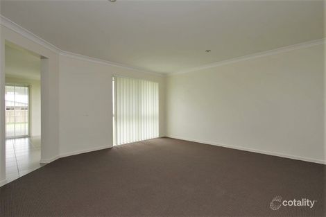 Property photo of 28 Bowden Crescent Marian QLD 4753
