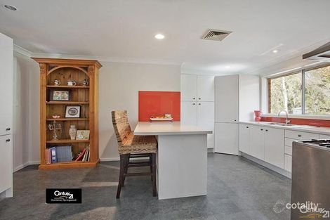 Property photo of 1 Hunter Way Faulconbridge NSW 2776