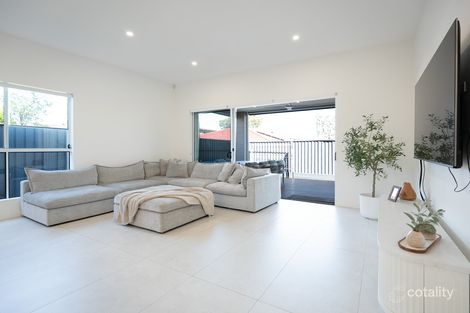 53b Brenda St, Ingleburn, NSW 2565