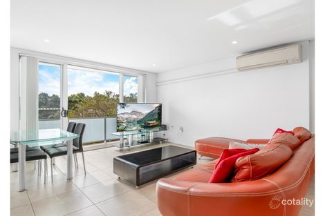 Property photo of 22/13-17 Peake Parade Peakhurst NSW 2210