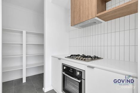 Property photo of 7 Frangipani Way Mickleham VIC 3064