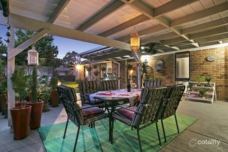 Property photo of 30 Hoysted Avenue Cranbourne North VIC 3977