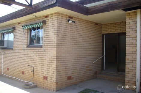 2/5 Charleville Rd, Turvey Park, NSW 2650