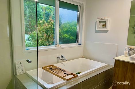 Property photo of 22 Cedar Grove Court Maleny QLD 4552