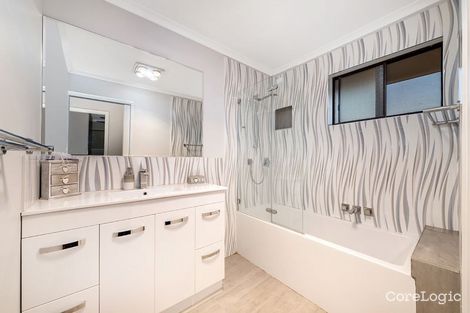 30 Chambery Rd, Petrie, QLD 4502