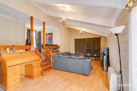 7 Aspinall St, Golden Square, VIC 3555