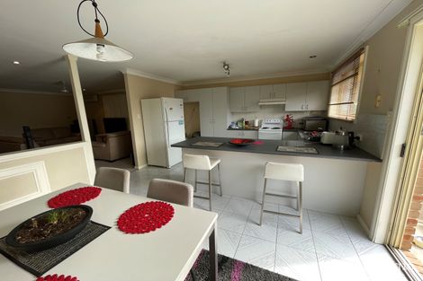 Property photo of 2/18 Abernethy Close Mudgee NSW 2850