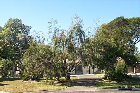 2 Domino Cres, Andergrove, QLD 4740