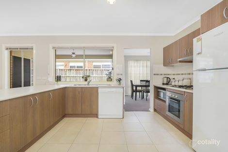 Property photo of 32 Saul Avenue Berwick VIC 3806
