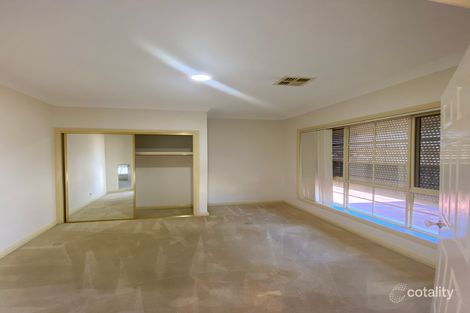 Property photo of 2/85 William Street St Albans VIC 3021