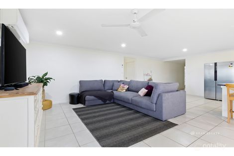 Property photo of 27 Sorrento Way Zilzie QLD 4710