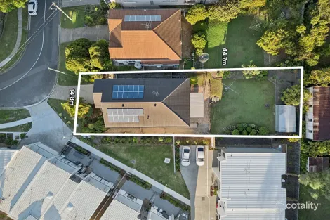 Property photo of 40 Merlin Terrace Kenmore QLD 4069