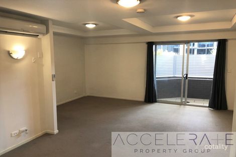 Property photo of 8/41 Fortescue Street Spring Hill QLD 4000