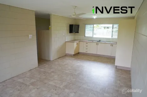 Property photo of 2/13 Bailey Street Mareeba QLD 4880