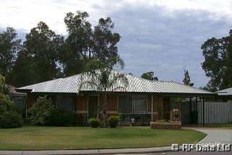 Property photo of 17 Wilgie Gardens Swan View WA 6056