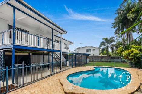 Property photo of 2 Wamba Court Mount Louisa QLD 4814