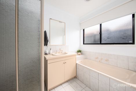 Property photo of 7 Jacqueline Court Hillside VIC 3037