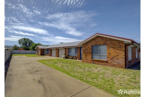 1/12 Wattle St, Aberdeen, NSW 2336