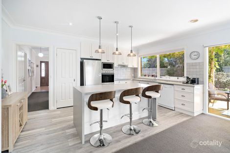 Property photo of 2 Slocombe Close Hastings VIC 3915