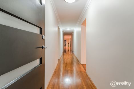 Property photo of 16 Lorne Bend Secret Harbour WA 6173