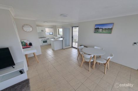 4/12 Pacific Pde, Yamba, NSW 2464