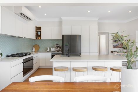 12 Brownlee St, Mangerton, NSW 2500