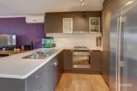 Property photo of 25 Benjamin Road Poonindie SA 5607