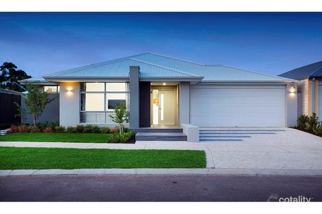 Property photo of 13 Kingshurst Chase Haynes WA 6112