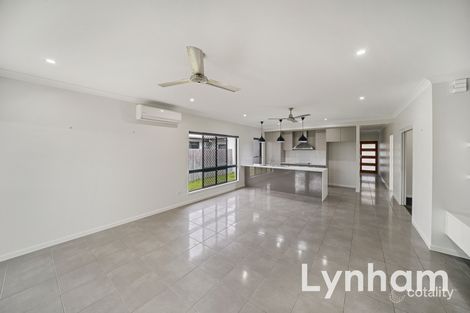 Property photo of 39 Roosevelt Loop Mount Louisa QLD 4814