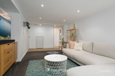 Property photo of 1/2 Bowlers Avenue Geelong West VIC 3218