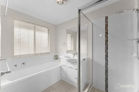 Property photo of 10 Golf Links Circle Gympie QLD 4570