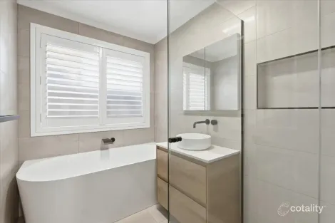 Property photo of 23 Tracey Street Werribee VIC 3030