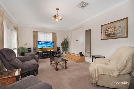 Property photo of 5 Kinrap Street Kangaroo Flat VIC 3555
