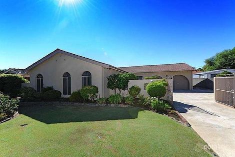 64 Pinetree Gully Rd, Willetton, WA 6155