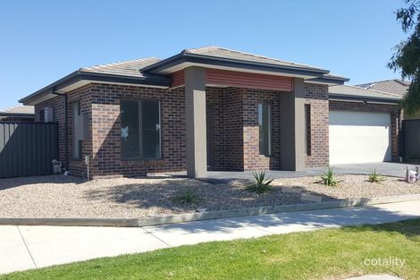 51 Essence Pkwy, Craigieburn, VIC 3064