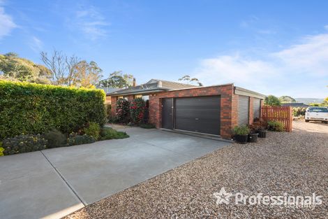 Property photo of 10 Henry Street Healesville VIC 3777