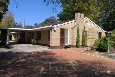 25 Seaview Tce, Kalamunda, WA 6076