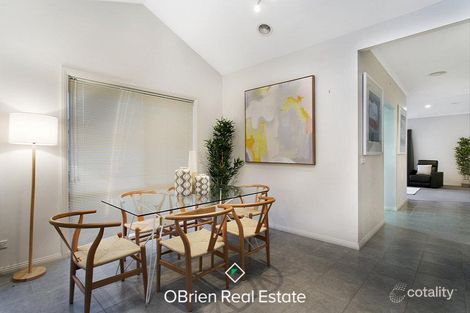 Property photo of 15 Mackellar Street Pakenham VIC 3810