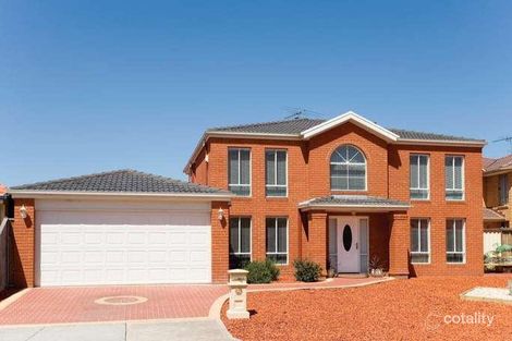 19 Hannah Pascoe Dr, Gowanbrae, VIC 3043