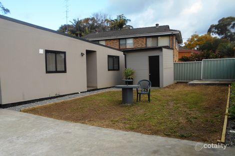 Property photo of 52 Gladys Avenue Berkeley Vale NSW 2261