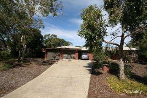 10 Woodswallow Dr, Happy Valley, SA 5159