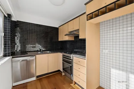 Property photo of 4/56 Nicholson Street Essendon VIC 3040