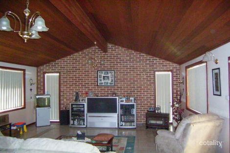 Property photo of 4 Camelot Drive Cranebrook NSW 2749