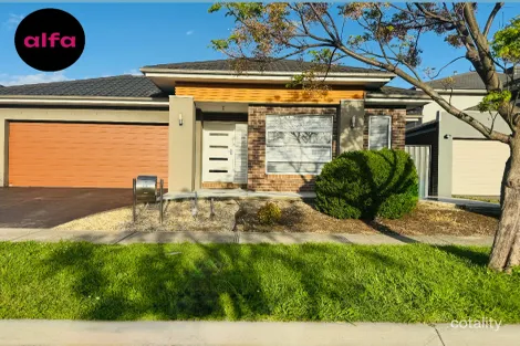 Property photo of 43 Calibre Circuit Clyde North VIC 3978
