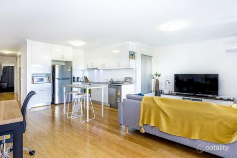 Property photo of 3/1 Hipwood Street Norman Park QLD 4170